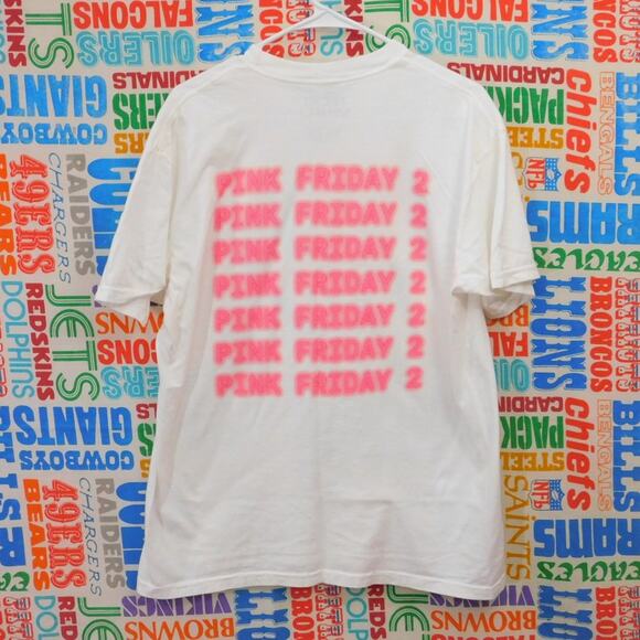 Nicki Minaj PInk Friday 2 T Shirt Size L White Double Sided - Picture 4 of 5
